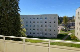 Wohnung mieten in An Der Wolfgangwiese 12, 99867 Gotha, Top für die junge Familie: Frischer Look, großer Balkon, grünes Umfeld