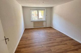 Wohnung mieten in 34125 Wolfsanger/Hasenhecke, renovierte Wohnung 3 ZKB mit Balkon Ysenburgstraße 34 Kassel