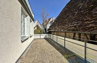 Wohnung mieten in 72108 Rottenburg, Altstadtcharme neu erleben: Großzügige 5,5-Zimmer-Wohnung mit Balkon & Garage