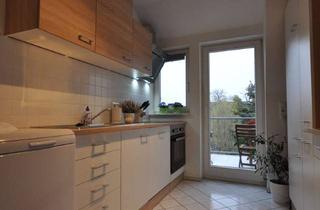 Wohnung mieten in Franz-Mehring-Straße 19, 08058 Zwickau, ***Einbauküche*** Gemütliche 3-Zimmer Dachgeschoss Wohnung mit Balkon