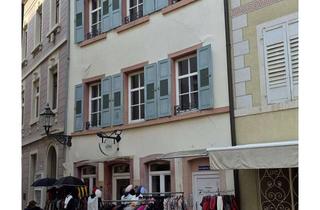 Wohnung mieten in Gernsbacher Straße 25, 76530 Innenstadt, Wohnen in der Innenstadt von Baden-Baden WG Möglich All Inclusive Miete mit allem und Internet.