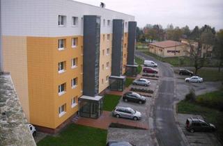 Wohnung mieten in Straße Des Friedens, 17094 Cölpin, Helle 4‑ Zimmer‑ Wohnung mit traumhafter Aussicht und Aufzug in Cölpin