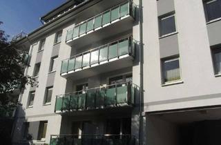 Wohnung mieten in Hans-Henny-Jahnn-Weg 47 A, 22085 Uhlenhorst, Uhlenhorst offene Bes. Di. 5.5.26 um 17:30 Uhr : Schöne 2 .Zi.-Whg. mit Südbalkon, EBK und Vollbad!!