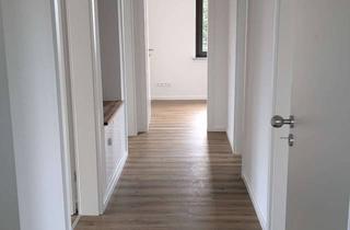 Wohnung mieten in Pollmannsweg 16, 33813 Oerlinghausen, Frisch sanierte Wohnung im ZFH