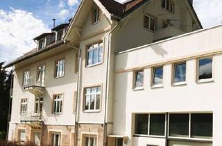 Wohnung mieten in Rotenbachtalstr 45, 76530 Innenstadt, Möblierte 4-Zi Wohnung, ideal für Mitarbeiter oder WG