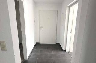 Wohnung mieten in 74078 Heilbronn, Sanierte 4-Zimmer Wohnung mit Balkon, EBK & Aufzug in Heilbronn-Ost