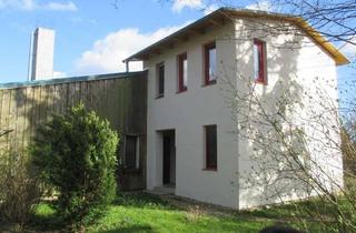 Einfamilienhaus kaufen in 17194 Grabowhöfe, Individuelles Einfamilienhaus mit 4.000 m² Grundstück, Nebengelass & Blick auf die umliegenden Wiese