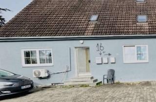 Haus kaufen in 89331 Burgau, FÜR KAPITALANLEGER UND PRIVAT PERSONEN Gut vermietete Zweifamilien-REH