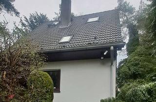 Einfamilienhaus kaufen in 13465 Frohnau, Großzügiges Einfamilienhaus auf verstecktem Gartengrundstück in Berlin-Frohnau