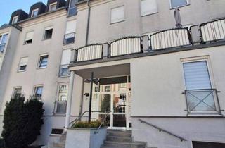 Wohnung kaufen in 08523 Plauen, Objekt-Nr.: 8725 - Attraktive vermietete 2-Zimmer-ETW im 1. OG mit Balkon, Eckbadewanne, Aufzug und TG-Stellplatz in ruhiger Wohnlage in Plauen