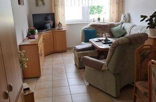 Wohnung kaufen in 08496 Neumark, behindertengerechte 2-Raum-Wohnung mit Lift und Fußbodenheizung
