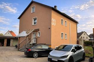 Haus kaufen in 92521 Schwarzenfeld, Modernisiertes Zweifamilienhaus mit PV-Anlage und großem Grundstück