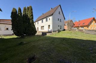 Einfamilienhaus kaufen in 96260 Weismain, Einfamilienhaus mit Scheune und Nebengebäude – Renovierungsobjekt mit Potenzial