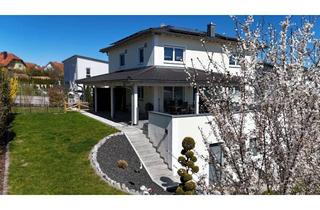 Villa kaufen in 93142 Maxhütte-Haidhof, Helle Toskana-Villa mit potenziell nutzbarer ELW im Souterrain und Doppelgarage in Maxhütte-Haidhof