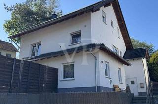 Haus kaufen in 55743 Idar-Oberstein, Zwei Eingänge, null Stress: Das Zweifamilienhaus mit Hauscharakter!
