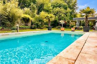 Villa kaufen in 33100 Paderborn, Poolvilla mitten in Paderborn