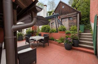 Mehrfamilienhaus kaufen in 70569 Kaltental, Sanierungsbedürftiges Mehrfamilienhaus mit Gewerbe & Garten – attraktives Investmentobjekt