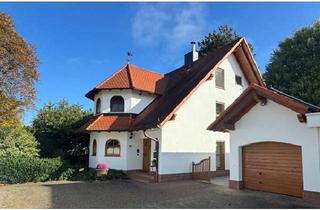 Haus kaufen in 63755 Alzenau, Ein Zuhause wie im Urlaub – stilvolles Landhaus mit Traumgarten, Pool und Sommerwohnzimmer