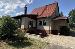 Einfamilienhaus kaufen in 15907 Lübben, Bezugsfertiges Einfamilienhaus mit Wintergarten, Kamin & Doppelgarage - sofort verfügbar