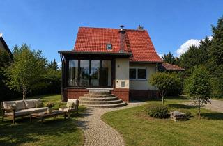 Einfamilienhaus kaufen in 15907 Lübben, Bezugsfertiges Einfamilienhaus mit Wintergarten, Kamin & Doppelgarage - sofort verfügbar