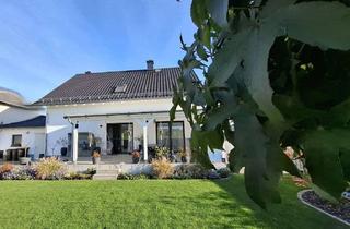 Einfamilienhaus kaufen in 63654 Büdingen, Modernes Einfamilienhaus in Feldrandlage