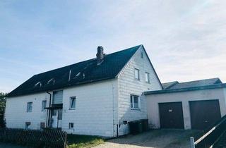 Haus kaufen in 95182 Döhlau, **4-Familienhaus zu verkaufen: renovierungsbedürftig mit viel Entwicklungspotenzial**