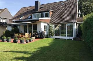Anlageobjekt in 25469 Halstenbek, Hereinspaziert! gepflegtes Mehrfamilienhaus mit 4 WE in Halstenbek zur Vermietung oder Selbstnutzung