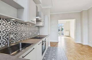 Wohnung kaufen in Taunusblick, 60487 Bockenheim, Kernsanierter Altbau: Stilvolle Wohnung mit Taunusblick