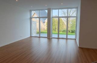 Wohnung kaufen in Am Blumenhaus 16, 45549 Sprockhövel, Großzügige, barrierefreie 3 Zi.-Wohnung. mit Gartenanteil und zwei Stellplätzen