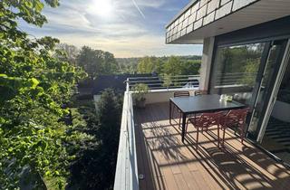 Wohnung kaufen in 45468 Mitte, Wohnen über den Dächern von Mülheim – attraktive Dachgeschosswohnung von privat