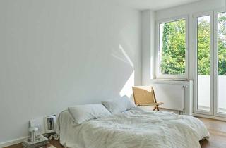 Wohnung kaufen in 40239 Düsseltal, PARKVIEW RESIDENCE Attraktive 2,5-Zimmer-Altbauwohnung mit Parkblick | Hochwertig kernsaniert