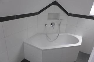 Wohnung mieten in 63263 Neu-Isenburg, 2,5-Zimmer-Dachgeschosswohnung mit EBK in Neu-Isenburg