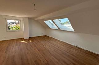 Wohnung mieten in An Der Farrenwiese, 63303 Dreieich, Modernisierte 3-Zimmer-Dachgeschosswohnung in Dreieich