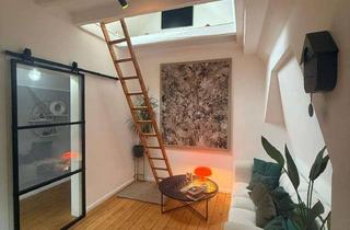 Wohnung mieten in 53113 Bonn, Hochwertige Altbau-/Dachgeschosswohnung in der Bonner Südstadt – in direkter Rheinnähe