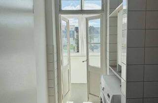 Wohnung mieten in Medusastraße 16, 24143 Gaarden-Ost, Zwei Zimmer Wohnung mit traumhafter Loggia