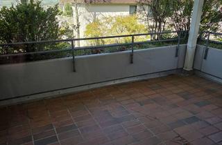 Wohnung mieten in Kirschenweg, 71229 Leonberg, Helle, neu renovierte 2,5 Zi-WG mit TG, EBK und Balkon in Leonberg