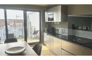 Penthouse mieten in 63071 Offenbach, Teil möbliert! Exklusive Penthouse-Wohnung mit 3 Terrassen!