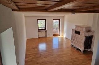 Wohnung mieten in 86935 Rott, Gepflegte 2,5 Zimmer Dachgeschosswohnung mit drei Balkonen und eigener Garage in idyllischer Lage