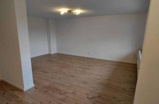 Wohnung mieten in 63538 Großkrotzenburg, Erstbezug nach Renovierung: Zuhause mit viel Platz in Großkrotzenburg