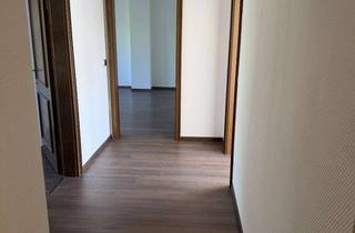 Wohnung mieten in Kirchhellener Straße 40, 46236 Bottrop, Großzügige Wohnung mit 4,5 Zimmern in zentraler Lage von Bottrop