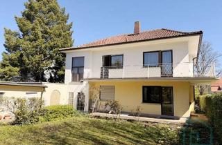 Haus kaufen in 67269 Grünstadt, Zweifamilienhaus mit großem Garten und viel Potenzial
