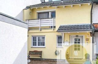 Haus kaufen in 79618 Rheinfelden, Schönes und saniertes Reihenendhaus mit Pool in Rheinfelden-Herten zu verkaufen. VHB