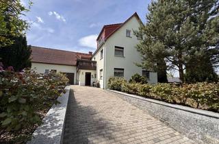 Einfamilienhaus kaufen in 01705 Freital, Großzügiges Einfamilienhaus in ruhiger Lage von Freital-Weißig