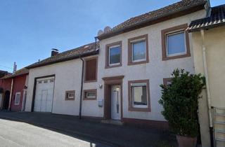 Haus kaufen in 54636 Wißmannsdorf, Gepflegtes Wohnhaus mit Garage!