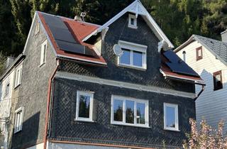 Einfamilienhaus kaufen in Lichtetalstraße 108, 98724 Lauscha, Viel Platz für den Alltag im Einfamilienhaus in Neuhaus am Rennweg