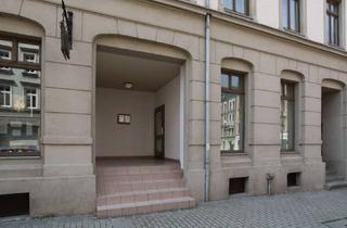 Geschäftslokal mieten in Gießerstraße 18, 09130 Sonnenberg, Interessanter Laden mit großen Schaufenstern!