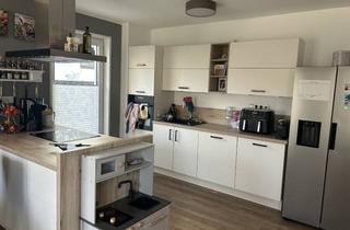Wohnung mieten in Kirchstraße, 53639 Königswinter, Wohnen im Grünen –Moderne 3-Zimmer-Wohnung in Ittenbach