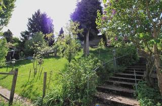 Grundstück zu kaufen in 84172 Buch, Baugrundstück mit Charakter: Hanglage, Altbestand und viel Gestaltungsspielraum auf 1.052 m²