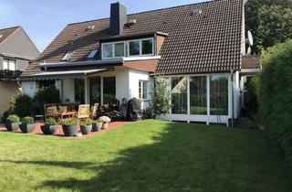 Anlageobjekt in 25469 Halstenbek, Hereinspaziert! gepflegtes Mehrfamilienhaus mit 4 WE in Halstenbek zur Vermietung oder Selbstnutzung