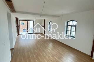 Wohnung mieten in Bamberger Straße 50a, 91413 Neustadt, Neuwertige 3-Zimmer Wohnung in Toplage| Energieeffizient KfW55 | Balkon | Einbauküche | TG | Keller